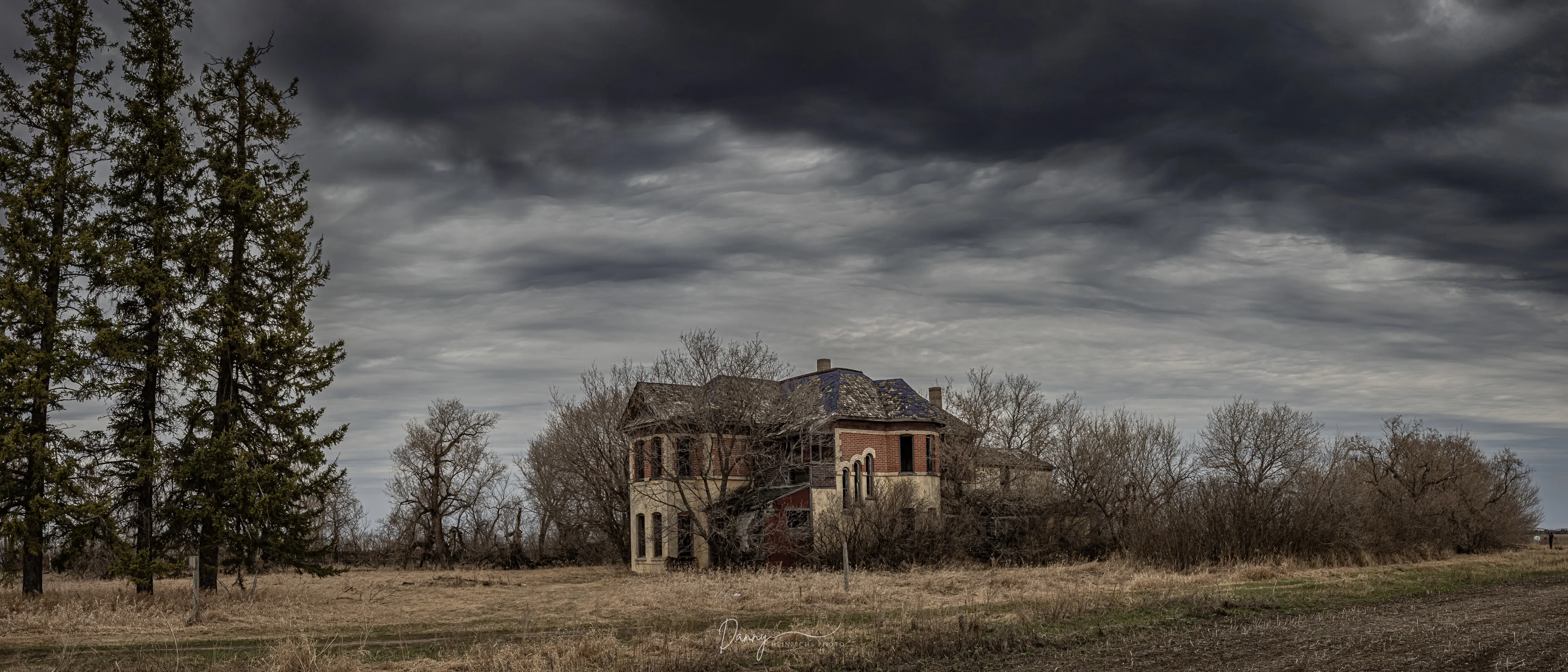 160422 Abandoned Lyon Manor
