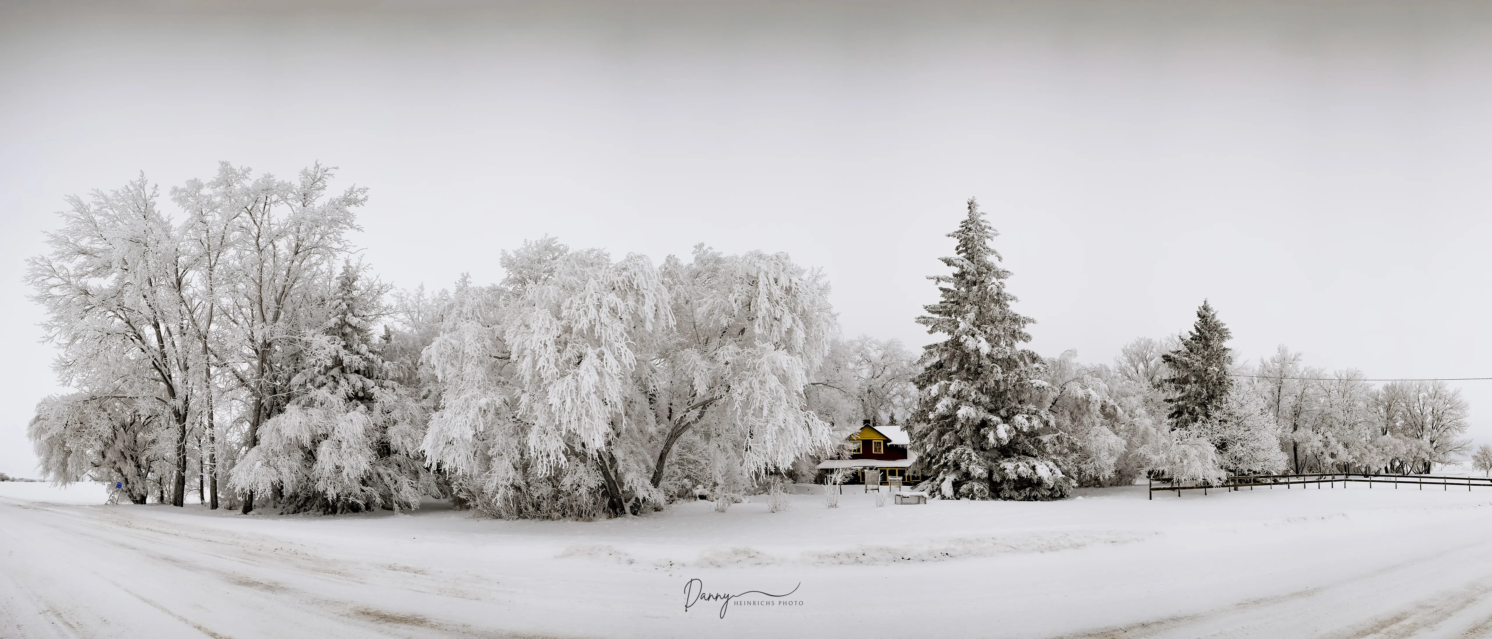 230101 Frosty Cottage